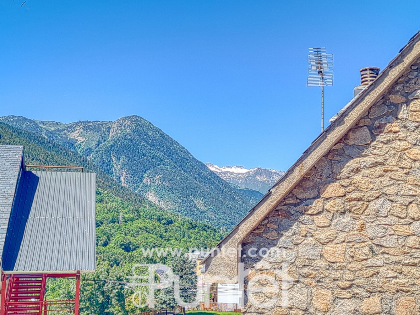 Location saisonnière maison à Salardú.