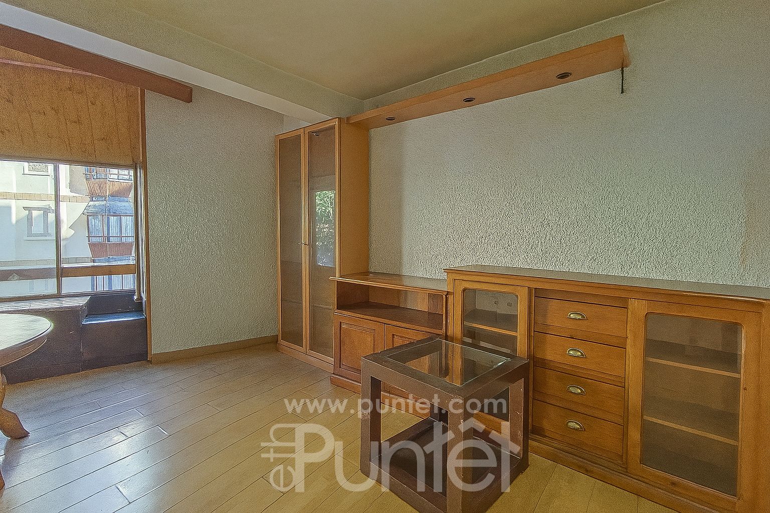 Apartamento de dos habitaciones a reformar en Betren (Vielha).