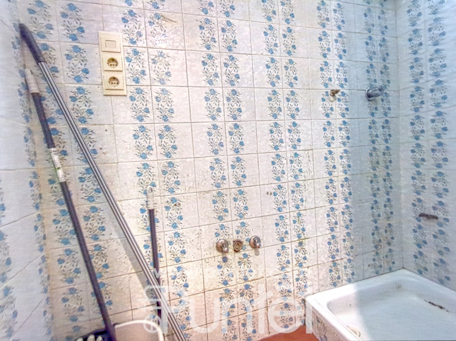 Apartamento de dos habitaciones a reformar en Betren (Vielha).