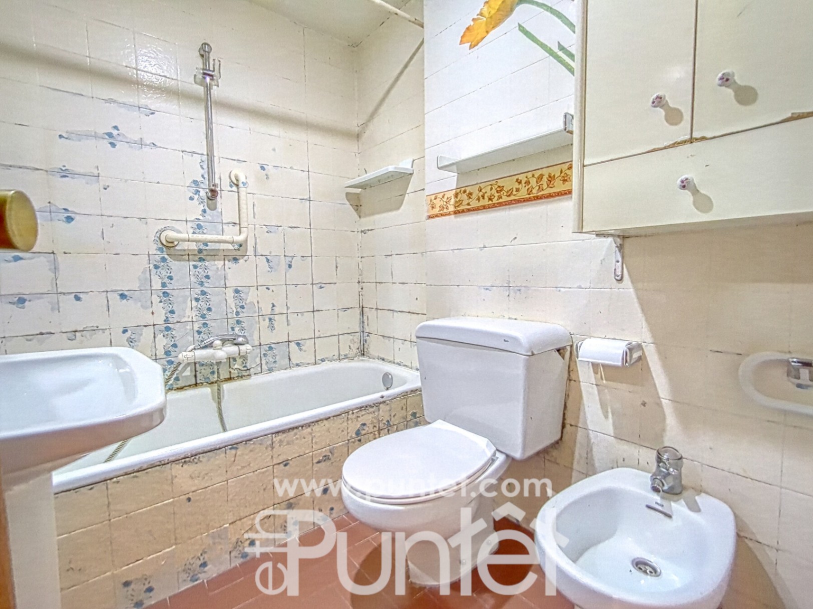 Apartamento de dos habitaciones a reformar en Betren (Vielha).