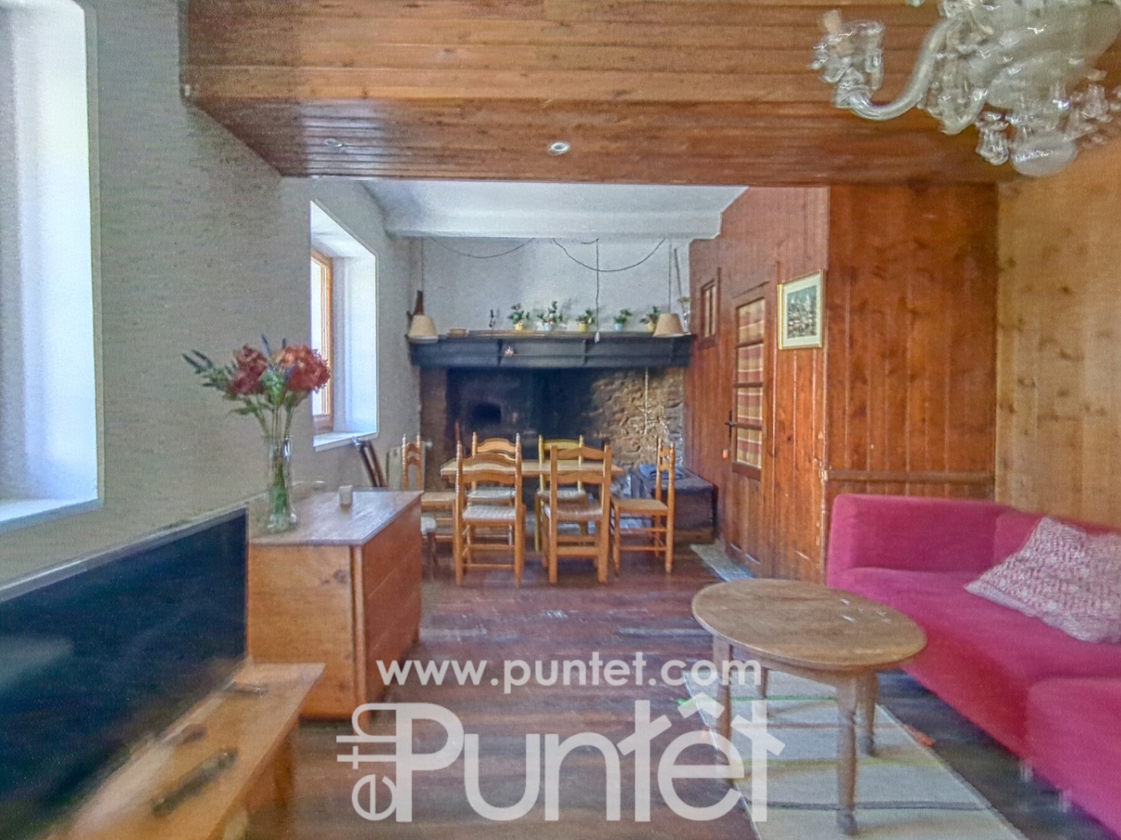 Emblemática casa aranesa en Es Bòrdes.