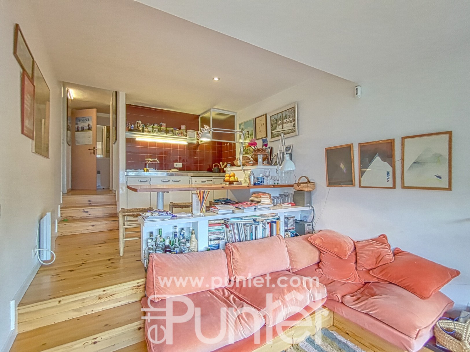 Casa con jardín y potencial urbanístico para 8 viviendas en Mont