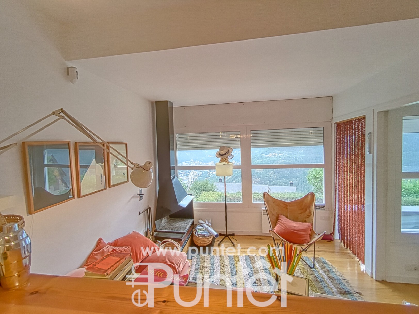 Casa con jardín y potencial urbanístico para 8 viviendas en Mont