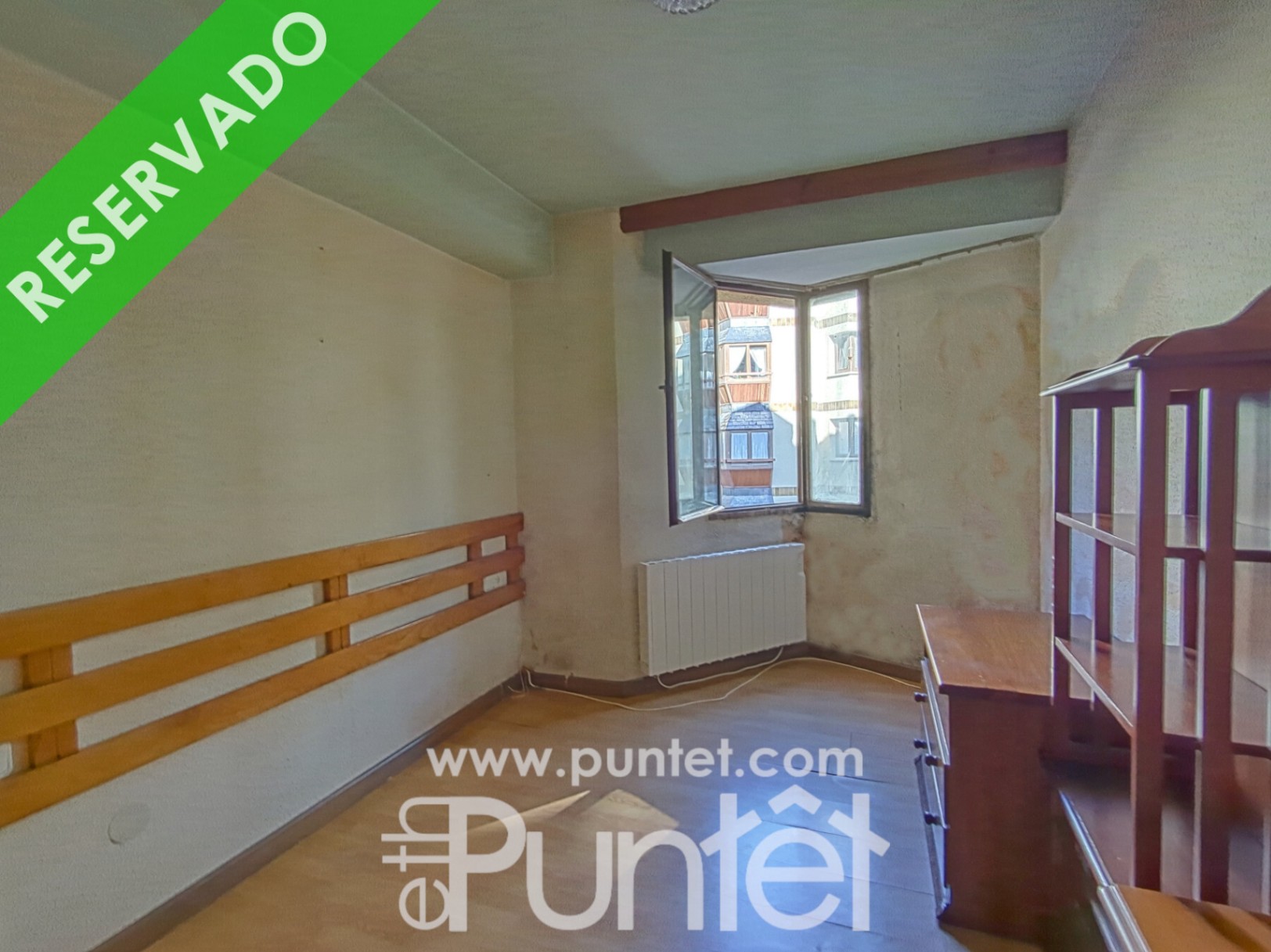 Apartamento de dos habitaciones a reformar en Betren (Vielha).
